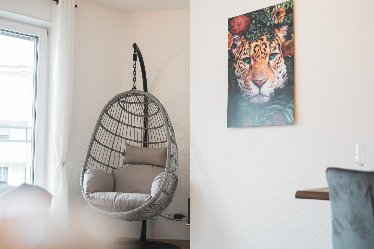 Premium Wohlfuehloase Sinsheim - Business & Privat - Netflix & Disneyplus - Tg - Balkon Exterior foto